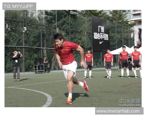 智能足球球星识别软件助力球迷精准掌握球员信息与比赛动态